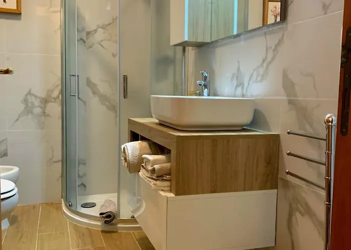 House 105 Apartament